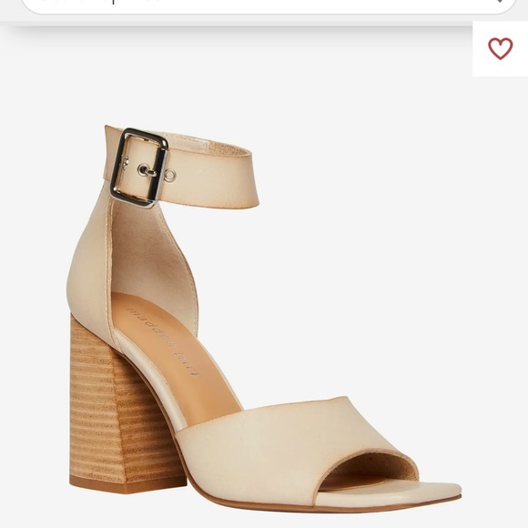 Madden Girl Reveal Ankle Strap Heels Nude Tan Block Stacked Wood NWOB Sz 9.5 - Picture 1 of 13